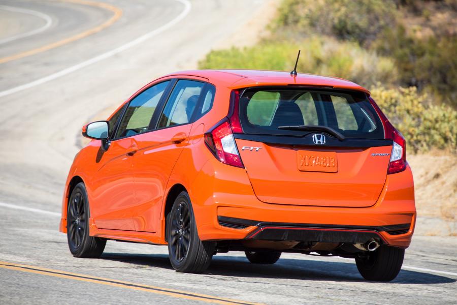  Honda Fit Sport 2017 года  (NA) (фото 39 из 71)